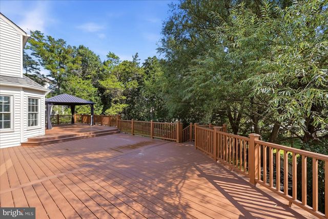 21108 STONECROP PL, Ashburn, VA 20147