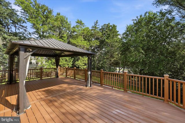 21108 STONECROP PL, Ashburn, VA 20147
