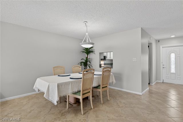 325 Charlemagne BLVD A206, Naples, FL 34112