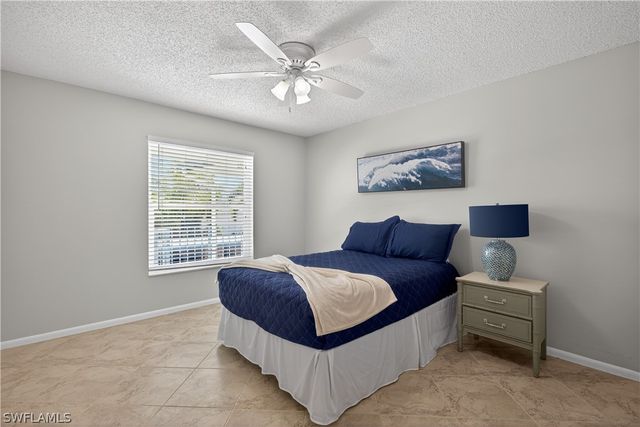 325 Charlemagne BLVD A206, Naples, FL 34112