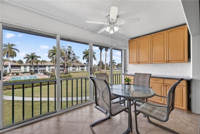 325 Charlemagne BLVD A206, Naples, FL 34112