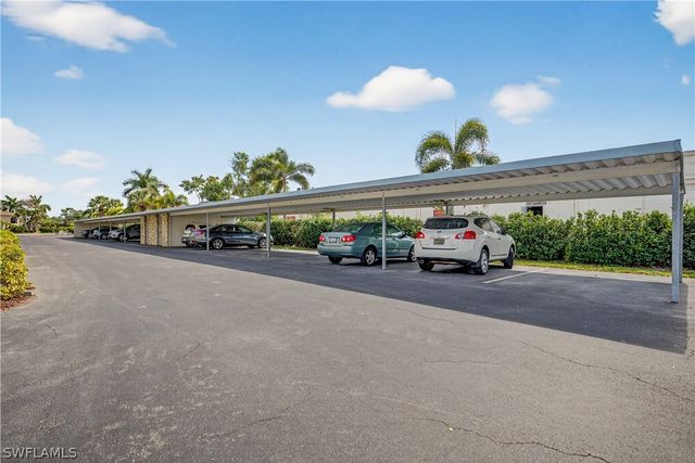 325 Charlemagne BLVD A206, Naples, FL 34112