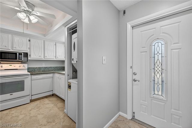 325 Charlemagne BLVD A206, Naples, FL 34112