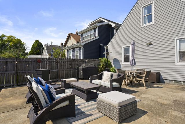 271 E Jenkins Avenue, Columbus, OH 43207