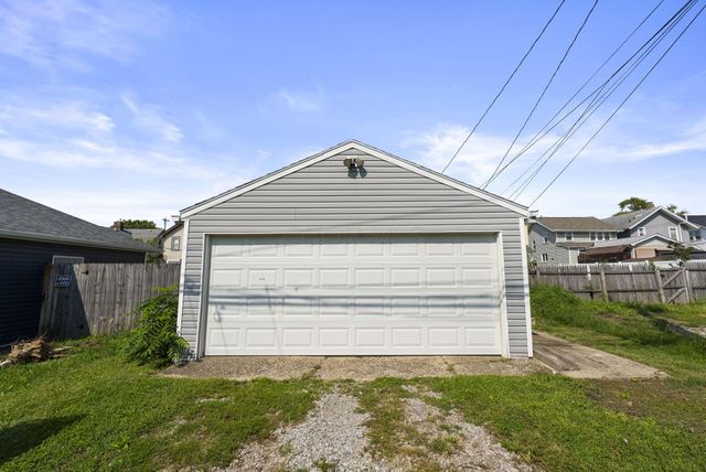 271 E Jenkins Avenue, Columbus, OH 43207