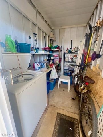 320 Domingo DR, Fort Myers, FL 33905