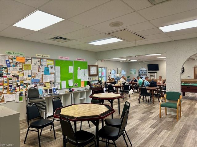 320 Domingo DR, Fort Myers, FL 33905