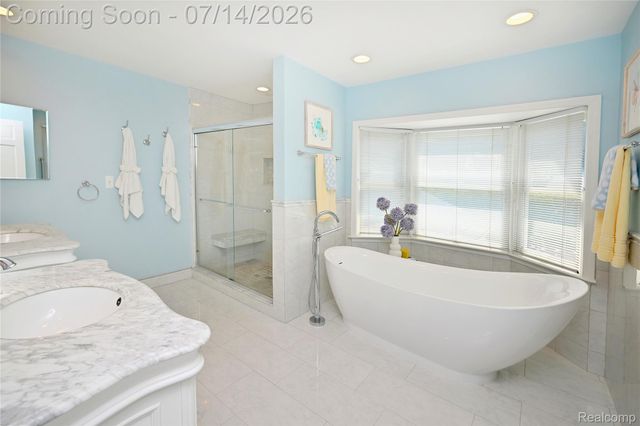 2691 Bradway Boulevard, Bloomfield Hills, MI 48301