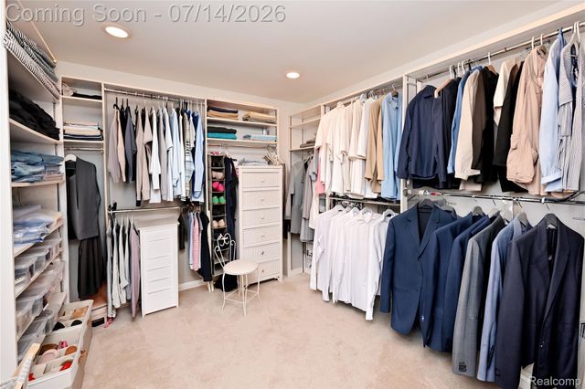 2691 Bradway Boulevard, Bloomfield Hills, MI 48301