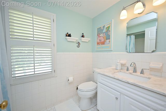 2691 Bradway Boulevard, Bloomfield Hills, MI 48301