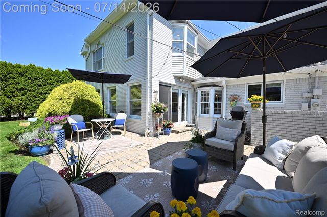 2691 Bradway Boulevard, Bloomfield Hills, MI 48301