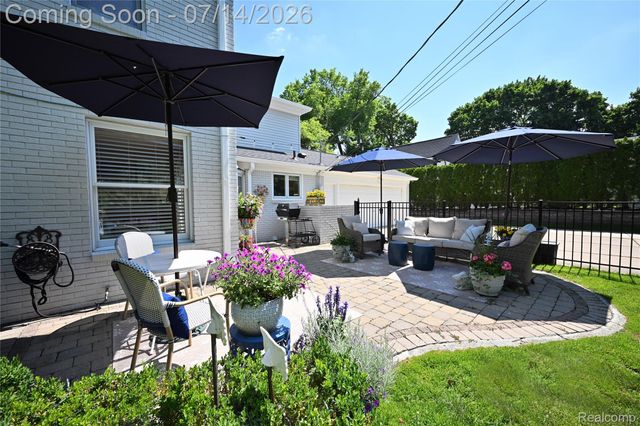 2691 Bradway Boulevard, Bloomfield Hills, MI 48301
