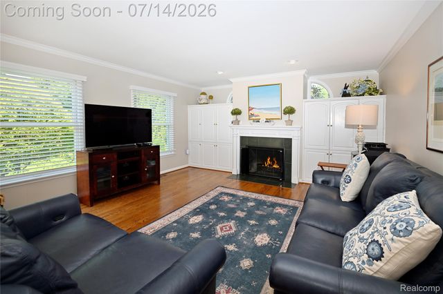 2691 Bradway Boulevard, Bloomfield Hills, MI 48301