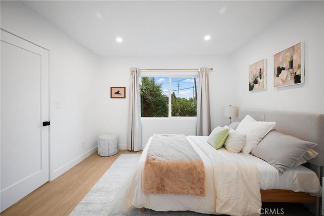 1626 S Rimpau, Los Angeles, CA 90019