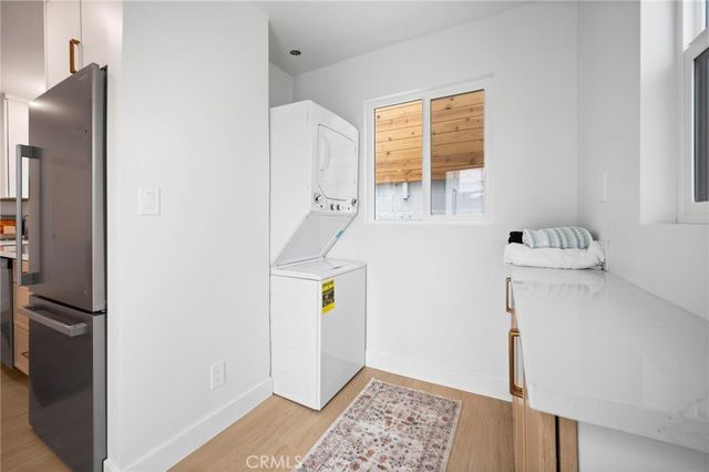 1626 S Rimpau, Los Angeles, CA 90019