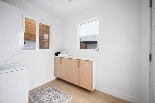 1626 S Rimpau, Los Angeles, CA 90019