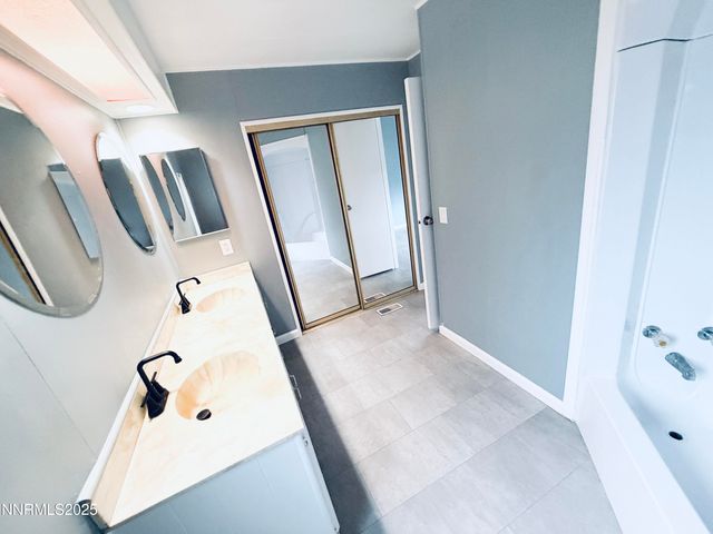 4738 W Leonesio Drive, Sun Valley, NV 89433