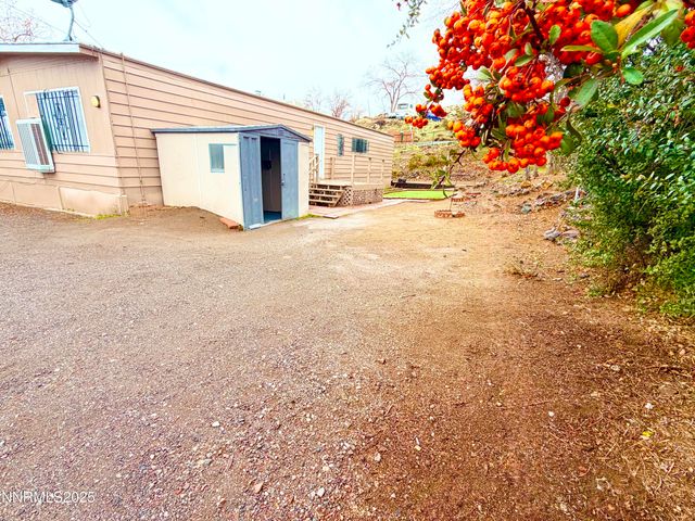 4738 W Leonesio Drive, Sun Valley, NV 89433