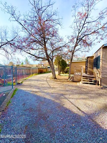 4738 W Leonesio Drive, Sun Valley, NV 89433