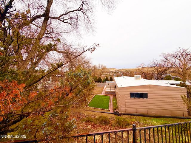 4738 W Leonesio Drive, Sun Valley, NV 89433