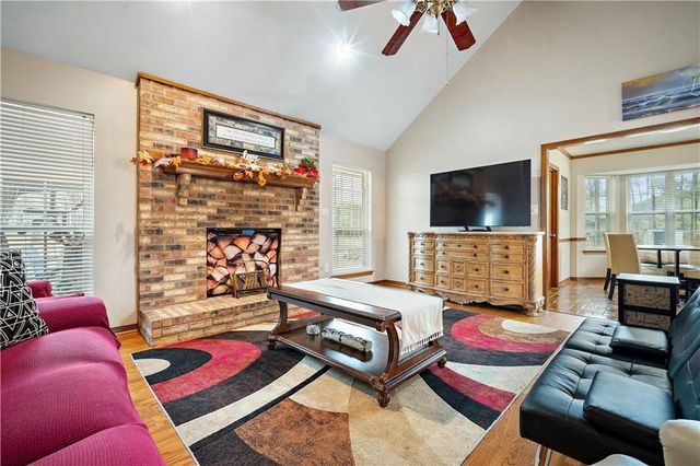 2260 Laura Drive, Semmes, AL 36575