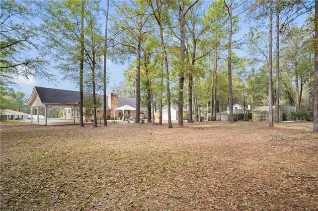 2260 Laura Drive, Semmes, AL 36575