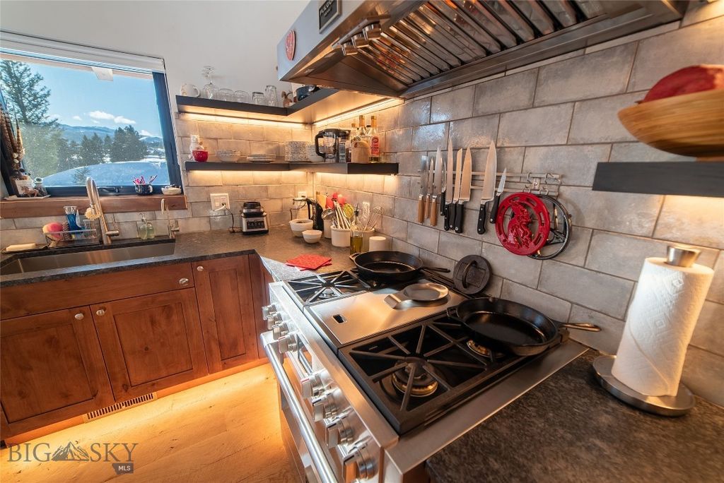 34 Stream Side Way, Big Sky, MT 59716 photo 17