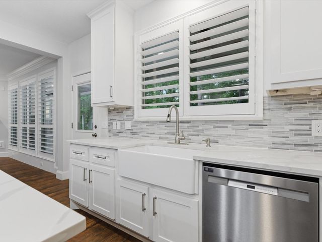8710 Linn Lane, Magnolia, TX 77354