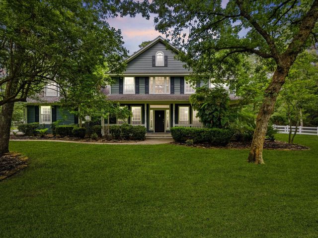8710 Linn Lane, Magnolia, TX 77354