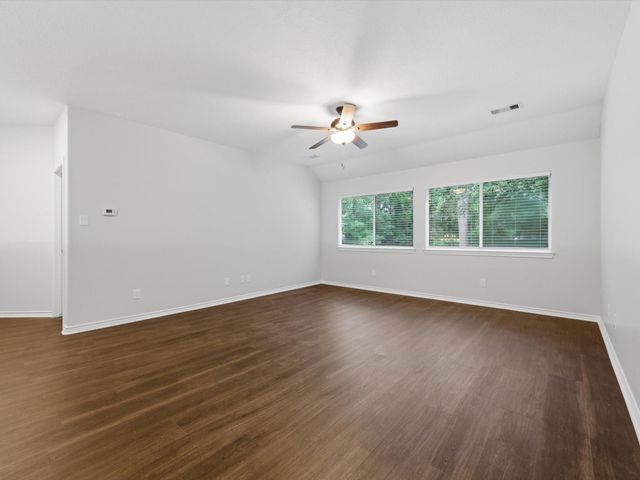 8710 Linn Lane, Magnolia, TX 77354