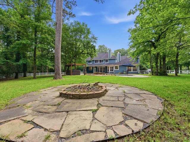 8710 Linn Lane, Magnolia, TX 77354
