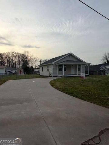 206 Tennessee Street, Fairmount, GA 30139