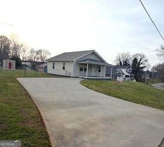 206 Tennessee Street, Fairmount, GA 30139