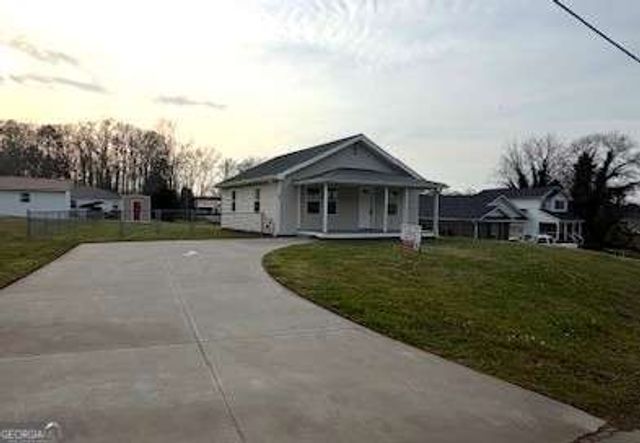 206 Tennessee Street, Fairmount, GA 30139