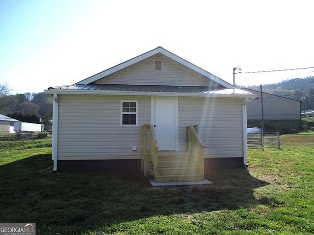 206 Tennessee Street, Fairmount, GA 30139