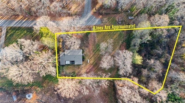 7300 Prentiss Road, Greensboro, NC 27409