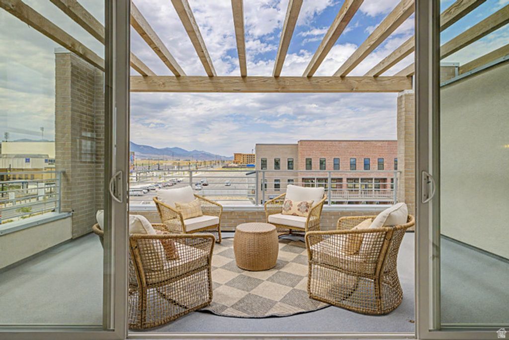 5353 W CENTER FIELD DR #125, South Jordan, UT 84009 — exterior