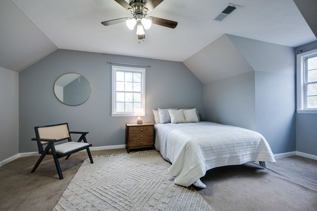 2824 Hwy 100, Linden, TN 37096