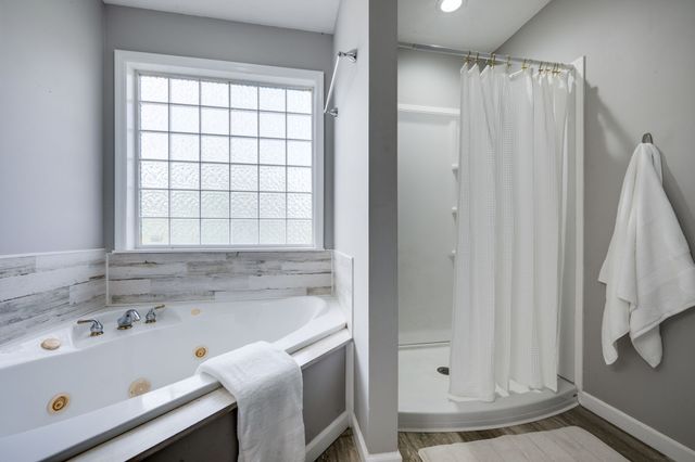 2824 Hwy 100, Linden, TN 37096