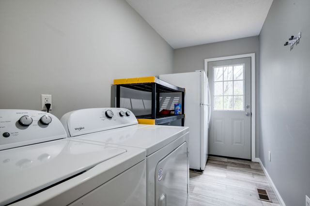 2824 Hwy 100, Linden, TN 37096