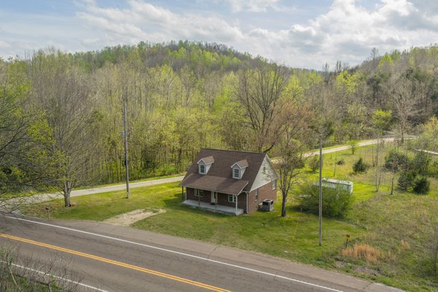 2824 Hwy 100, Linden, TN 37096
