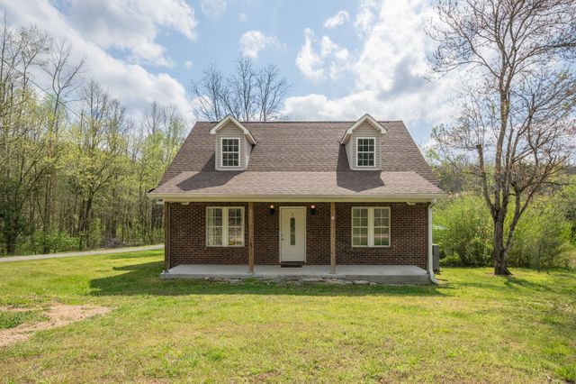 2824 Hwy 100, Linden, TN 37096