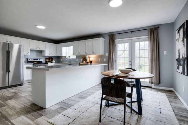 2824 Hwy 100, Linden, TN 37096