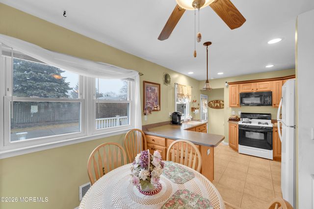 1036 Mulberry Place, Toms River, NJ 08753