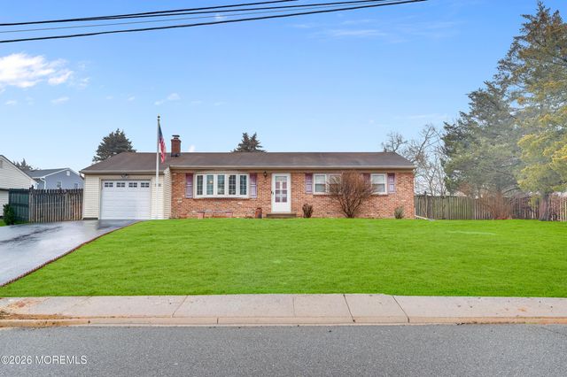 1036 Mulberry Place, Toms River, NJ 08753