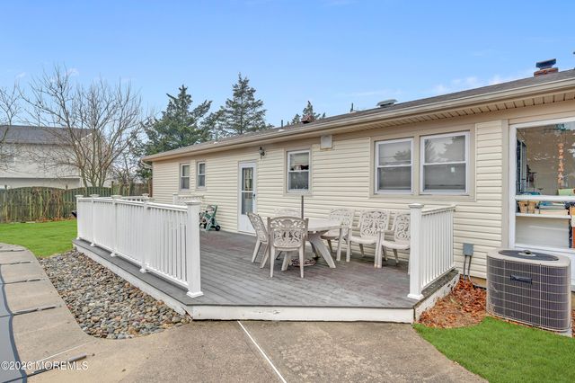 1036 Mulberry Place, Toms River, NJ 08753