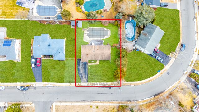 1036 Mulberry Place, Toms River, NJ 08753