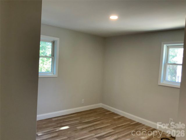 258 NEW LEICESTER Highway, Asheville, NC 28806