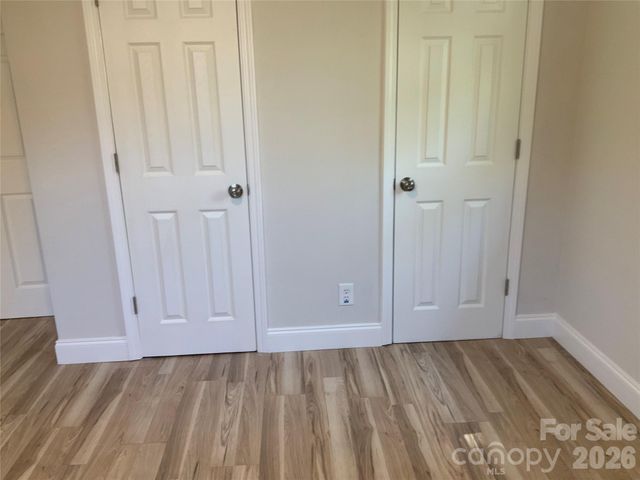 258 NEW LEICESTER Highway, Asheville, NC 28806