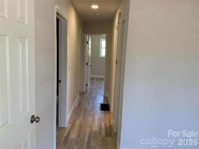 258 NEW LEICESTER Highway, Asheville, NC 28806